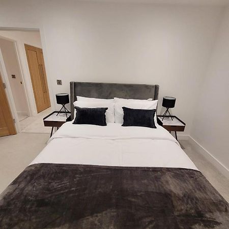 Luxury 1 Bed Apartment In The Centre Of Rochester Wainscot Luaran gambar