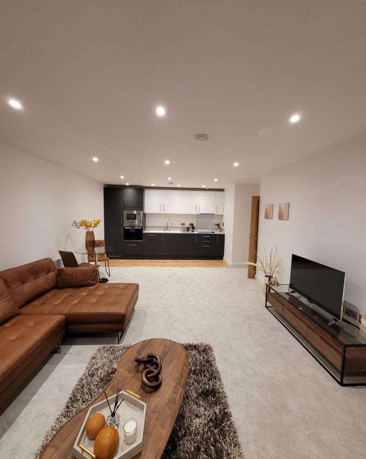 Luxury 1 Bed Apartment In The Centre Of Rochester Wainscot Luaran gambar