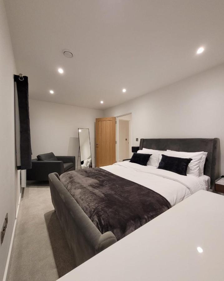 Luxury 1 Bed Apartment In The Centre Of Rochester Wainscot Luaran gambar