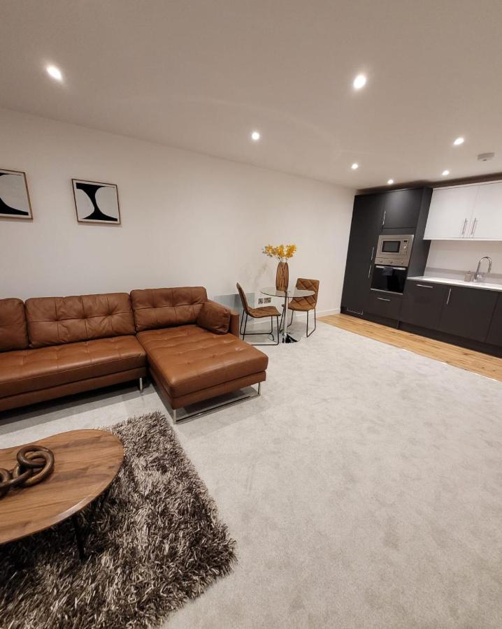 Luxury 1 Bed Apartment In The Centre Of Rochester Wainscot Luaran gambar