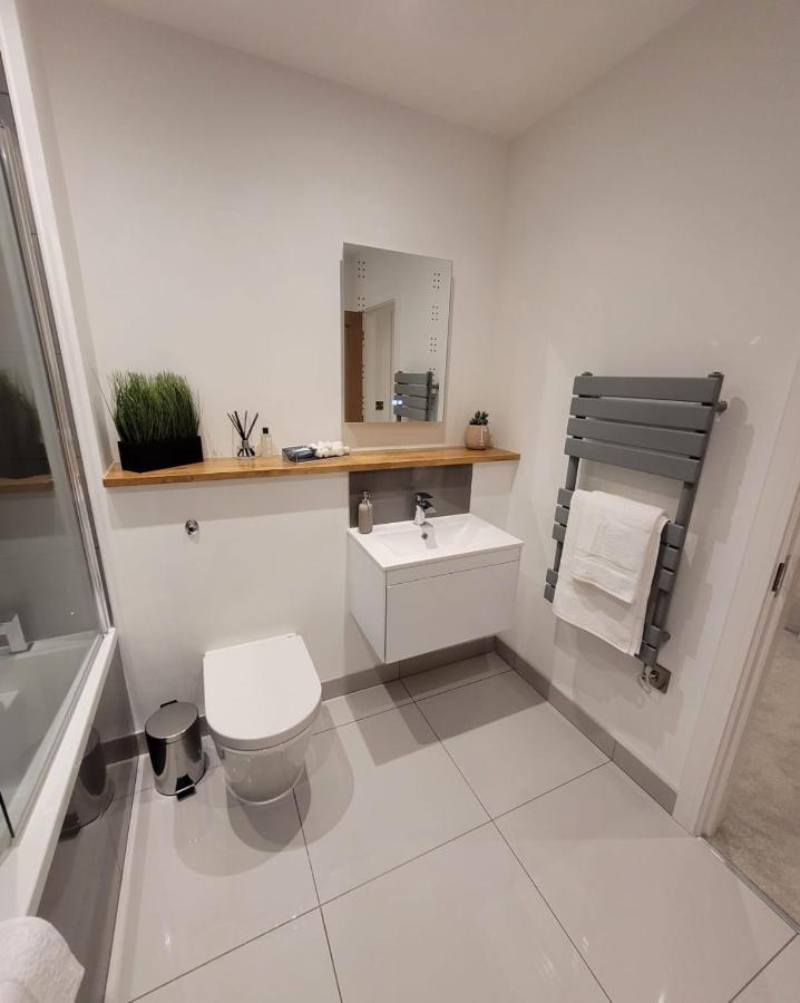Luxury 1 Bed Apartment In The Centre Of Rochester Wainscot Luaran gambar